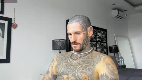 lucasexclusive online show from December 30, 4:31 am