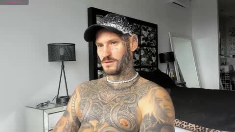 lucasexclusive online show from January 7, 3:35 am