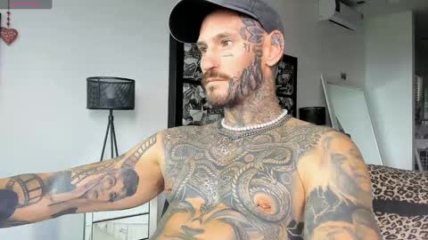 lucasexclusive online show from January 19, 6:42 am