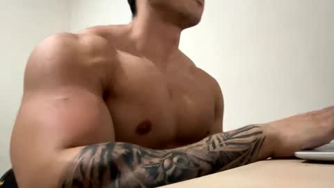 lucasfit24 online show from January 31, 2:37 am