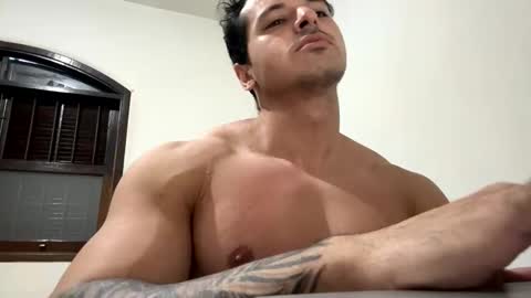 lucasfit24 online show from February 11, 11:43 am