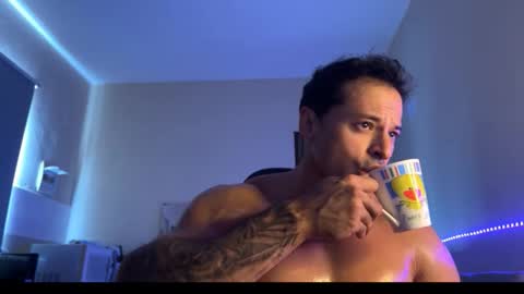 lucasfit24 online show from February 4, 2:56 pm