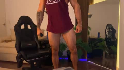 lucasfit24 online show from August 7, 1:18 am