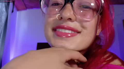 Luccy online show from November 18, 5:06 pm