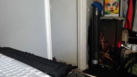 Luchi Luchano online show from January 11, 9:09 pm