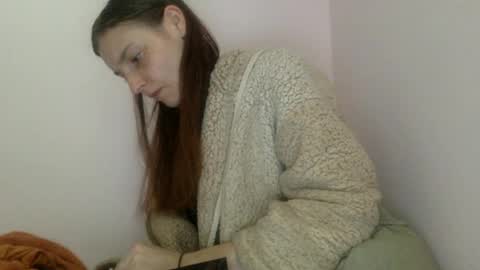 Luci Layne online show from July 9, 4:33 pm