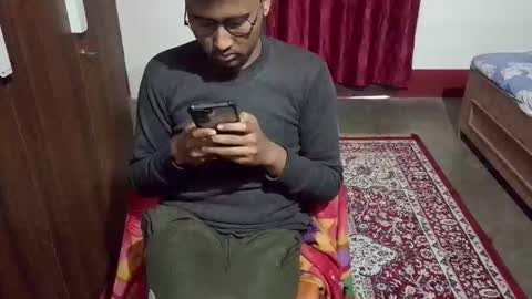 Snapshot of luci_ri chatting on February 8, 3:21 am luci_ri online show from February 8, 3:21 am