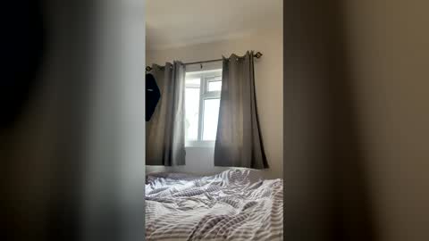 Lucia online show from April 12, 11:26 am