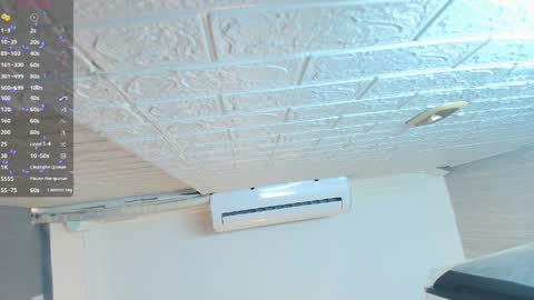 L U C I A online show from March 29, 1:00 pm