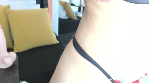 Lucia online show from November 2, 7:05 pm