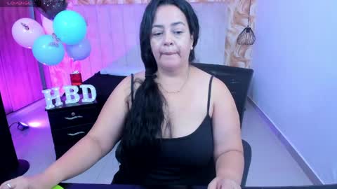 Lucia Vonne online show from May 30, 7:44 pm