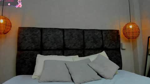 Snapshot of lucia_watson_ chatting on September 11, 12:05 pm LUCIA online show from September 11, 12:05 pm