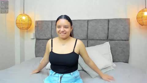 Snapshot of lucia_watson_ chatting on September 20, 12:06 pm LUCIA online show from September 20, 12:06 pm