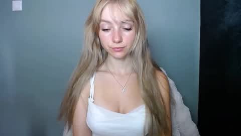 Lucy online show from September 13, 8:03 am