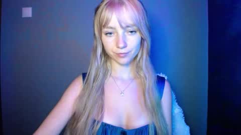 Lucy online show from September 17, 6:53 pm