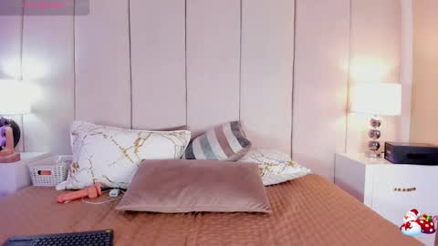 Lisseth  online show from December 21, 12:20 am