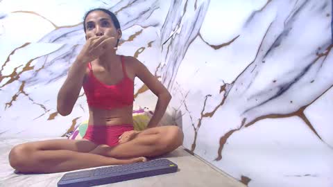 Luciana online show from May 15, 2:07 am