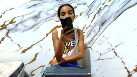 Luciana online show from August 3, 10:35 pm