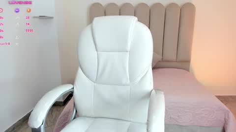 Luciana online show from March 12, 9:23 am