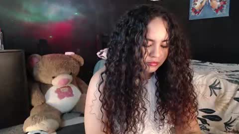 Snapshot of luciana_keating chatting on July 16, 3:12 am luciana online show from July 16, 3:12 am