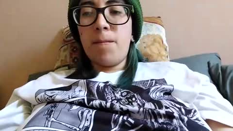 Snapshot of lucianacapisce chatting on January 20, 2:25 pm Dani 3 online show from January 20, 2:25 pm