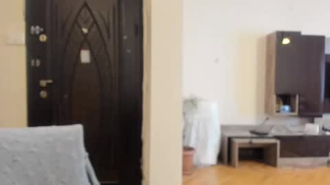 Mysterious Girl online show from February 18, 8:49 am