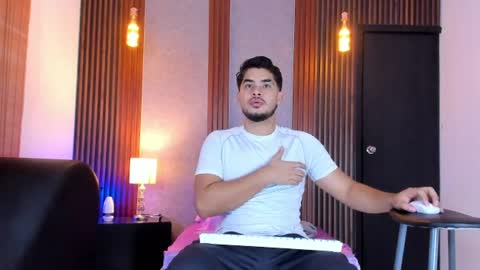 Luciano online show from July 13, 12:52 pm