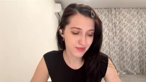 Mary online show from October 31, 7:26 pm