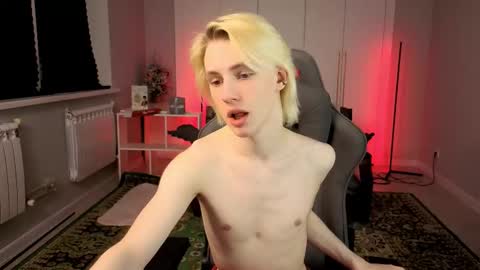 Angelok online show from March 11, 1:28 pm