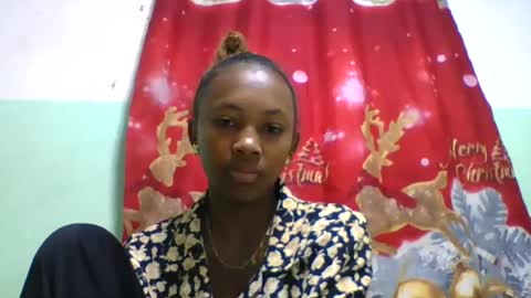 lucie196645 online show from June 19, 7:01 am
