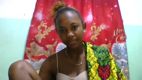 lucie196645 online show from June 21, 4:59 am
