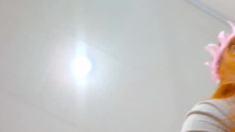 Lucie   online show from December 9, 8:01 pm