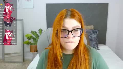 Lucie   online show from January 30, 7:48 pm