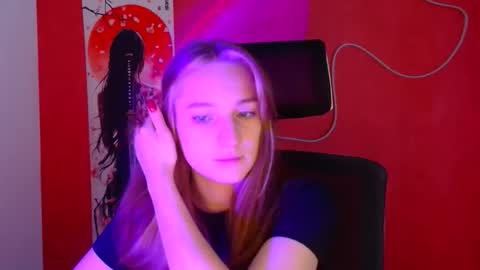 Lucie online show from November 29, 10:35 pm