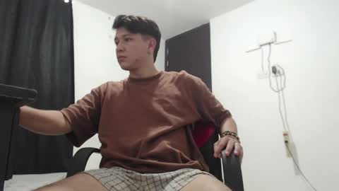 Fernando online show from April 26, 8:28 pm