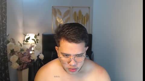 Luciferhotcum online show from February 4, 12:33 pm