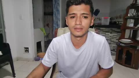 Snapshot of lucifferr_ chatting on June 14, 2:57 am leonel online show from June 14, 2:57 am