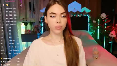 MimiFors online show from November 19, 5:24 pm