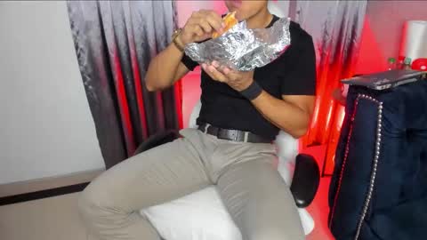 Leo online show from February 5, 11:26 am