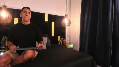 Lucio online show from March 22, 12:19 pm