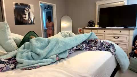 lucious_stace online show from March 11, 3:29 pm