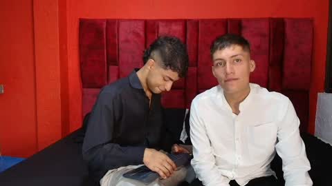 LUCK AND SAMUEL online show from April 2, 2:20 am