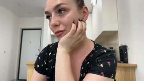 Snapshot of lucky_foryou_baby chatting on June 12, 3:00 pm lucky_foryou_baby online show from June 12, 3:00 pm