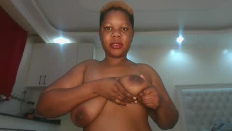 Snapshot of lucky_joy chatting on May 19, 4:52 am Lucky joy online show from May 19, 4:52 am