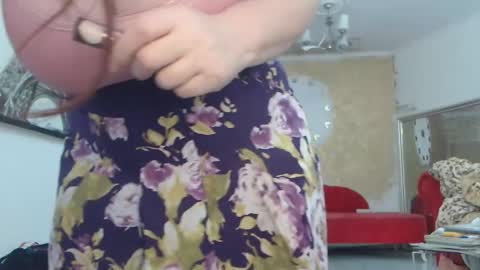 Ana online show from November 17, 11:38 am