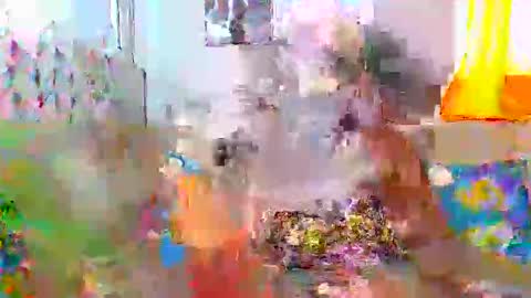 Snapshot of luckyawesome chatting on October 8, 5:05 am Crisiah online show from October 8, 5:05 am
