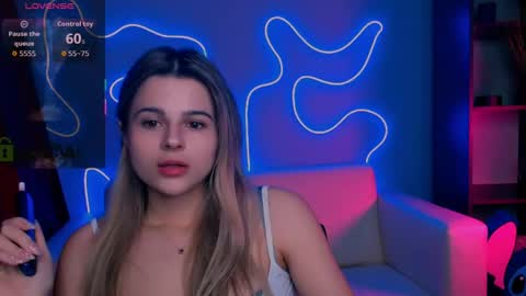 Mila Sweetheart online show from April 15, 7:58 pm