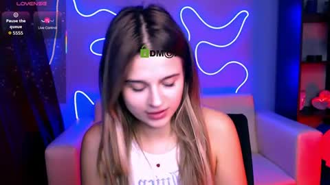Mila Sweetheart online show from June 25, 8:46 pm