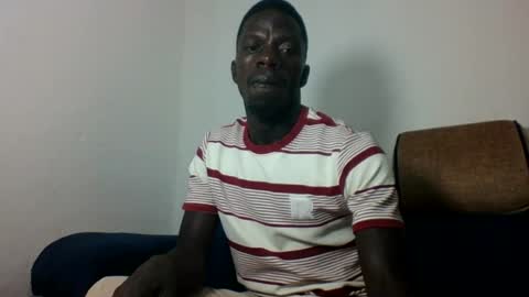 Snapshot of luckyboys12 chatting on July 30, 6:51 pm luckyboys12 online show from July 30, 6:51 pm