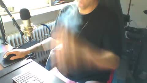 Snapshot of luckyfreak1 chatting on August 1, 6:29 pm call me Stefan online show from August 1, 6:29 pm